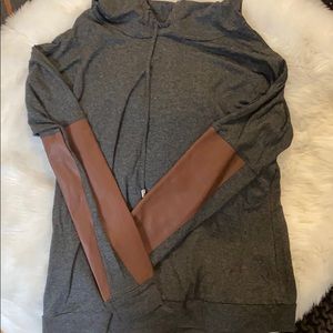 Michael stars top/hoodie